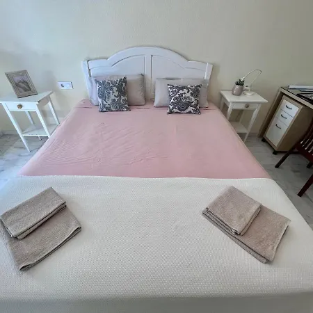 Gatu Lujoso Atico Duplex En Bajamar Ideal Para Familias O Grupos Solo Mayores De 25 Anos